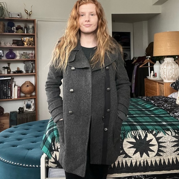 Aritzia Community Wool Peacoat - Picture 5 of 16